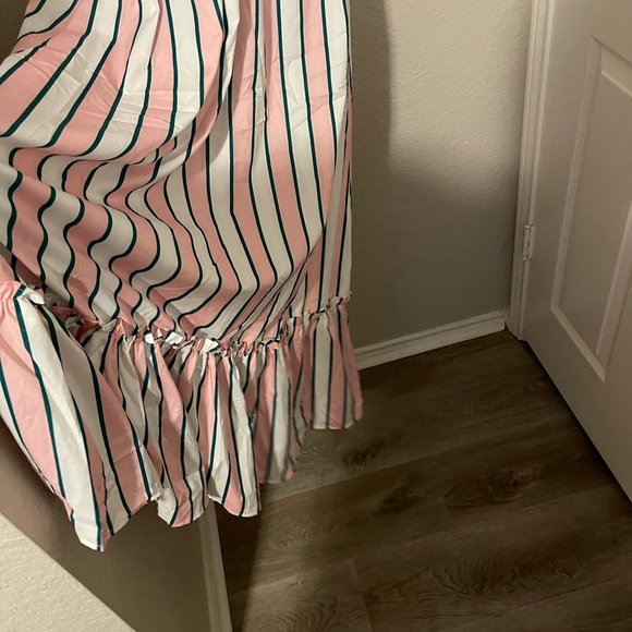 Sundress - Picture 2 of 2